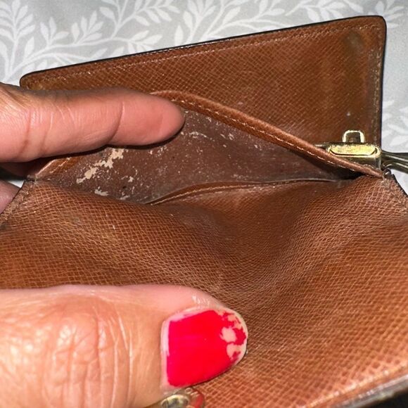 Louis Vuitton Key holder Brown Monogram - Picture 5 of 10